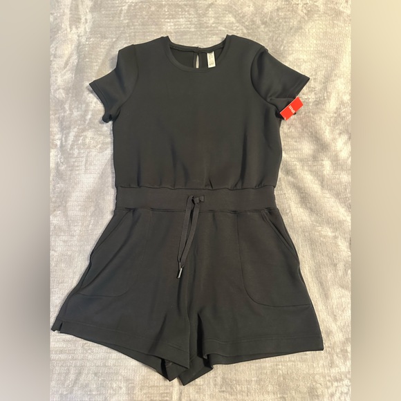SPANX Black Short Sleeve Jumpsuit - Picture 1 of 2
